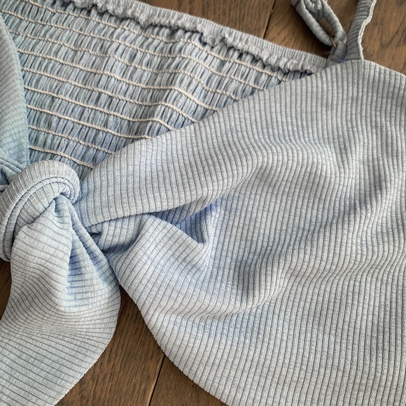 Zaful light blue ribbed crop top - Picture 2 of 4